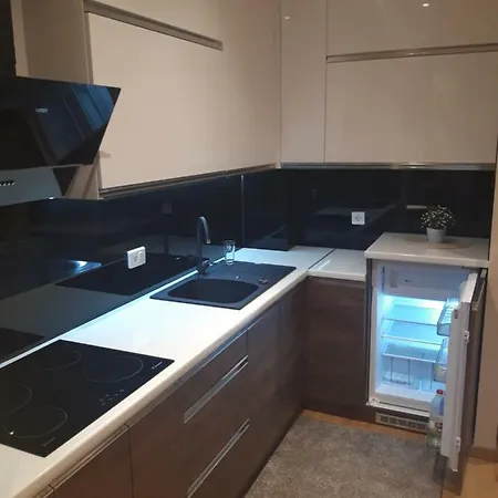 **kruna** Apart.i * Ζλάτιμπορ